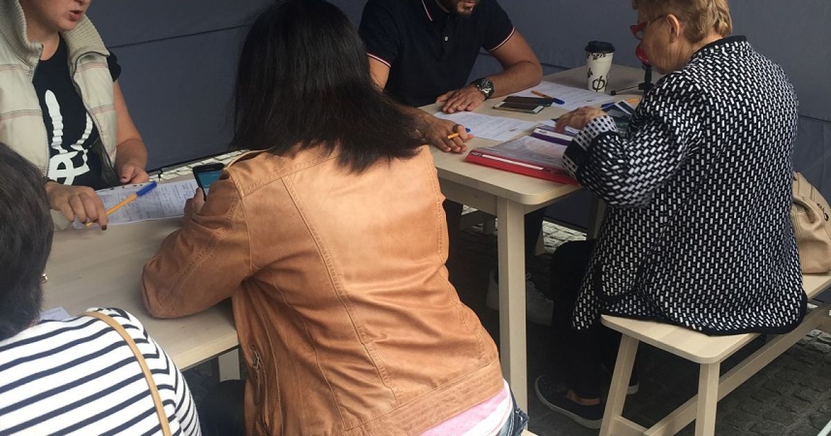 Громадська приймальня - "Гроші"_3 / © ТСН.ua