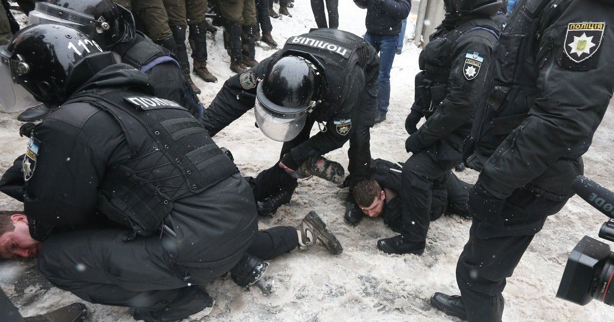 сутички під Солом'янським судом Києва_9 / © УНИАН
