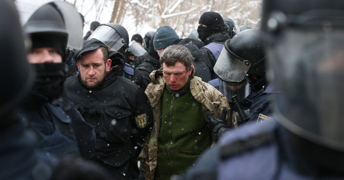 сутички під Солом'янським судом Києва_17 / © УНИАН