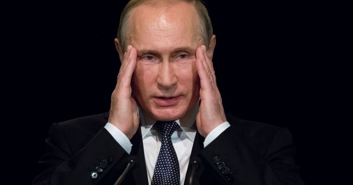 Экономика Путина зашла в тупик, и он не знает, как ее наладить - Bloomberg