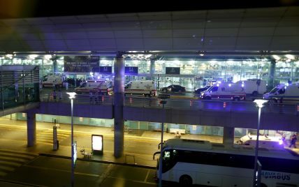 Новые подробности теракта в Стамбуле: террористами были парень и девушка