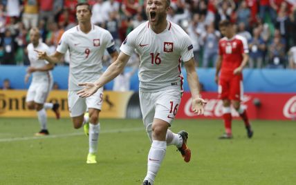 Польща обіграла Швейцарію в серії пенальті та вийшла до чвертьфіналу Євро-2016