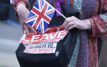Британцы собрали уже 2,2 миллиона подписей о повторном референдуме по выходу из ЕС