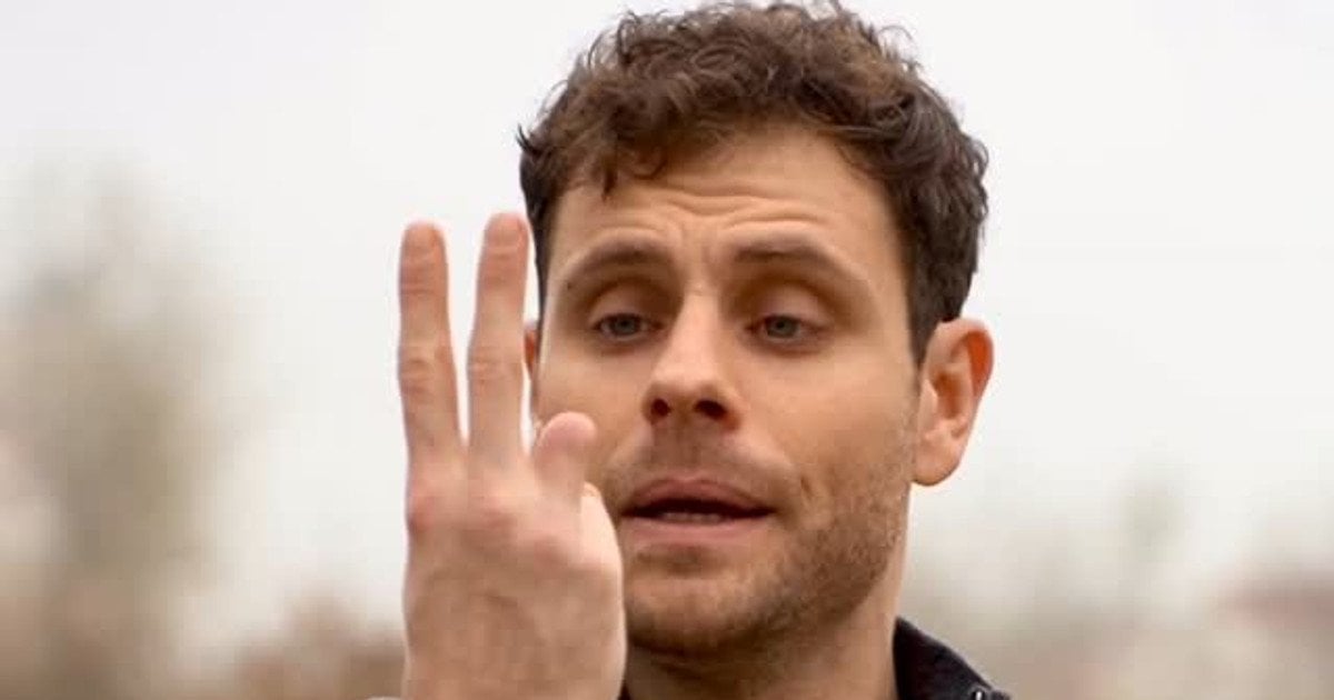 Артур Логай