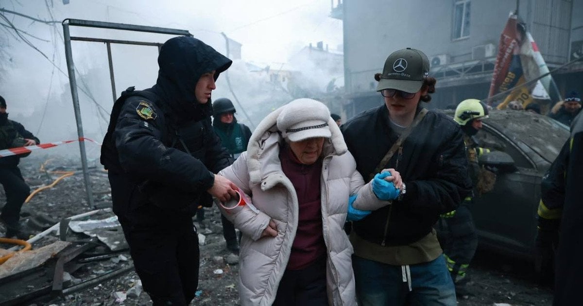 Наслідки ракетної атаки на Харків 2 січня