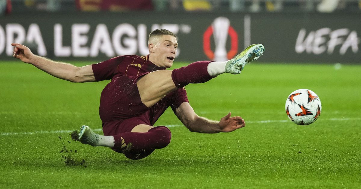 Артем Довбик
