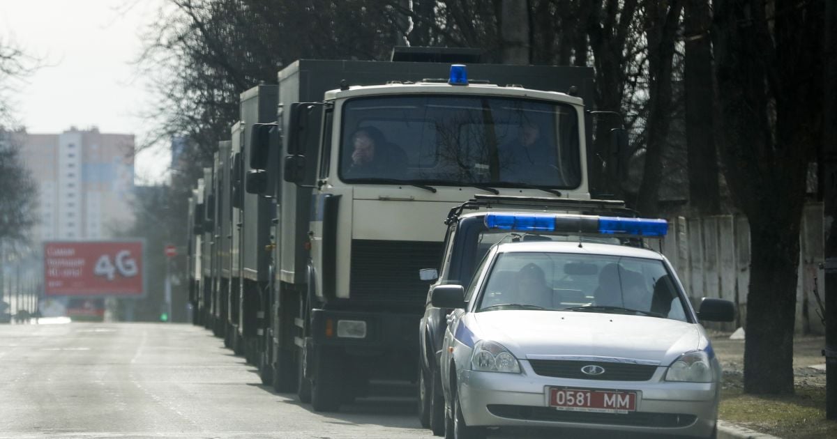 Белорусские правоохранители рассказали, как подросток убил учительницу и школьника