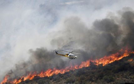 Лісові пожежі у Росії: бурятських льотчиків викрили на гасінні вогню напідпитку