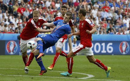 Исландия выгрызла место в плей-офф Евро-2016 в битве с Австрией