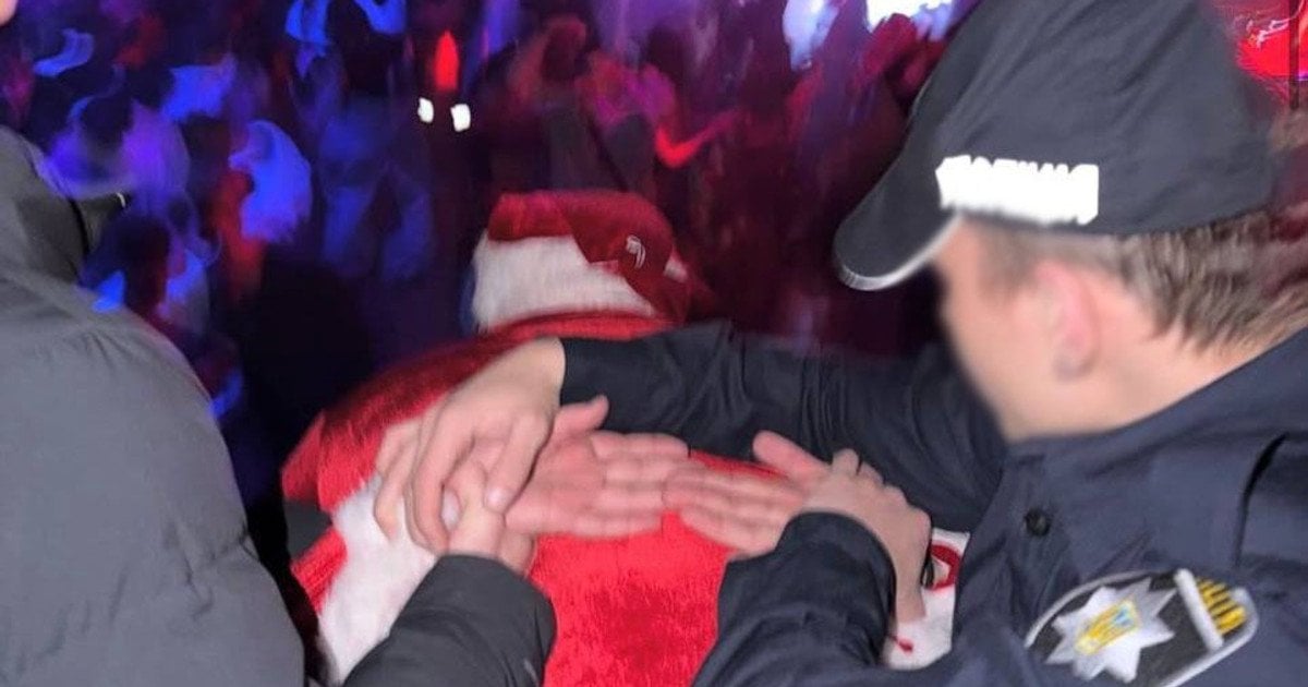 Задержание Санта Клауса на развлекательном шоу