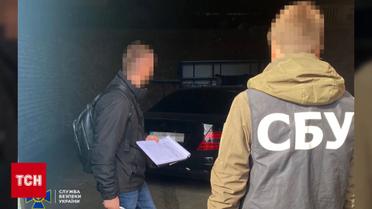 На Прикарпатті затримали чоловіка, який тероризував підприємців