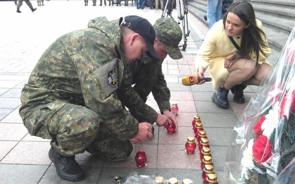 Военные почтили память погибших собратьев / © Национальная гвардия Украины