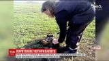 На Днепропетровщине женщина вытащила из колодца собаку