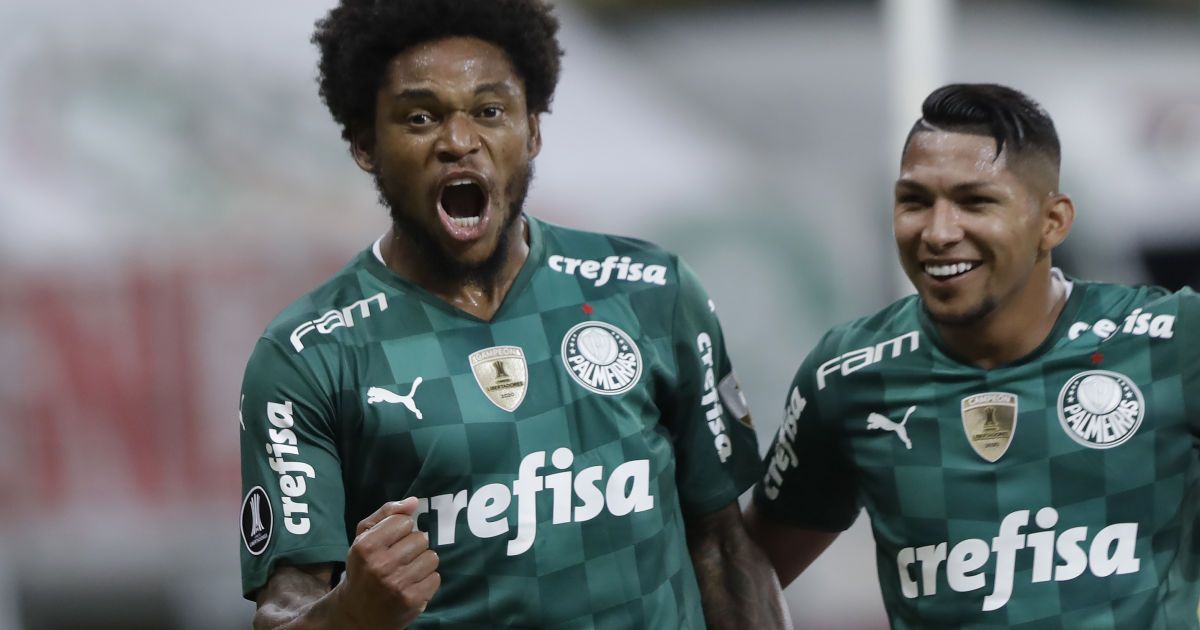 Гольове чуття: найкращий бомбардир в історії "Шахтаря" курйозно забив дупою в Бразилії (відео)