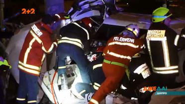 Страшная авария в Днепре: водитель превратил авто в кучу металлолома