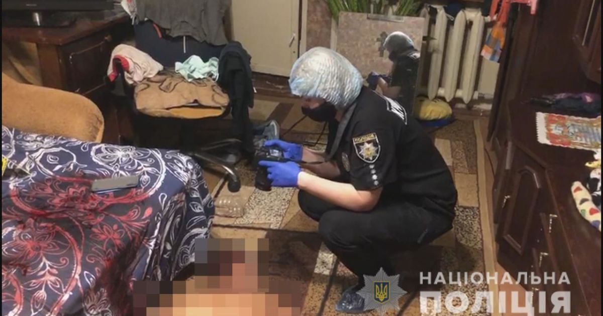 Помстилася до смерті: в Одесі жінка вбила співмешканця, який побив її