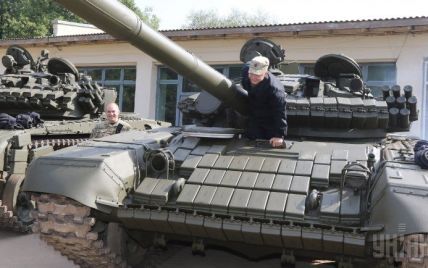 На Луганщине начался отвод военной техники