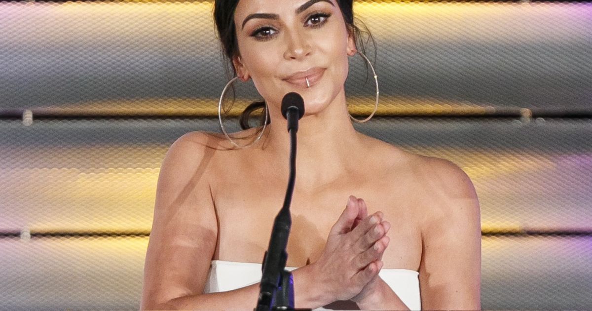 Кардашян відреагувала на закиди про вживання наркотиків