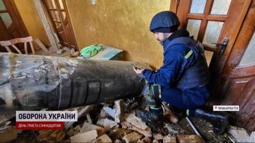 "Калибр" попал в окно: как неравнодушные односельчане помогли восстановить дом в Прикарпатье