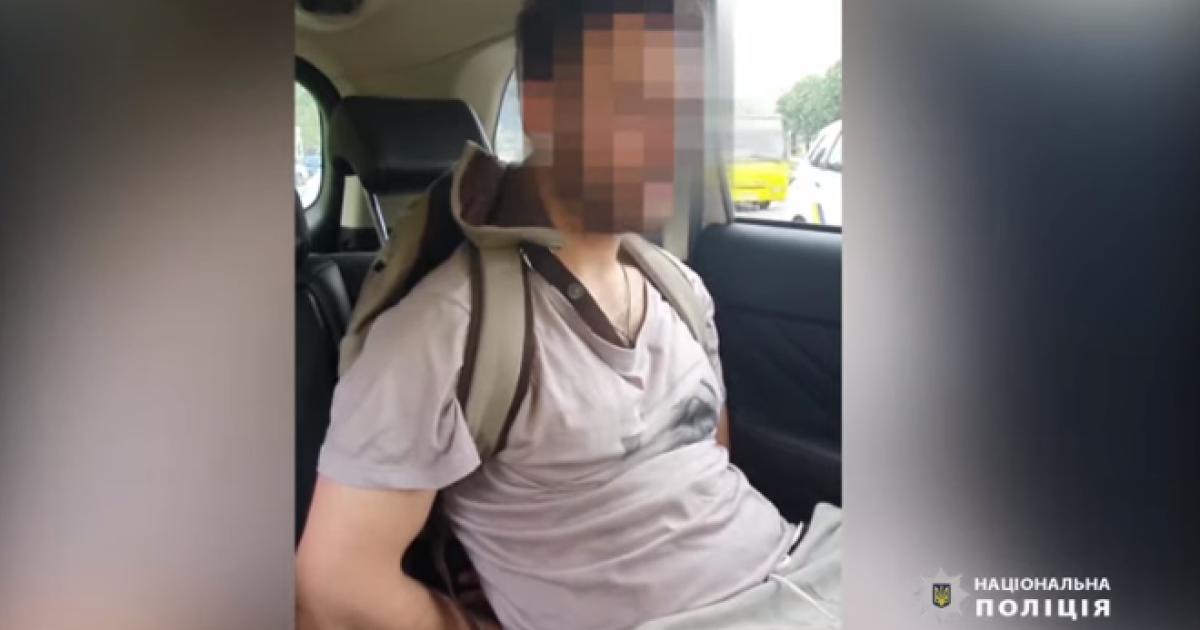 "Хотел убить всех": мужчина, который в Киеве бросил в троллейбус бутылку с бензином, рассказал о мотивах