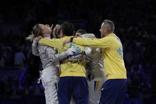 Жіноча збірна України з фехтування на шаблях / © Associated Press
