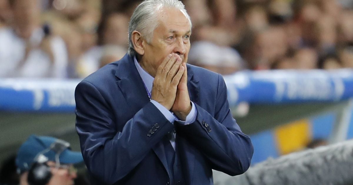 Фоменко вывел сборную на Евро-2016, однако провалился на турнире.