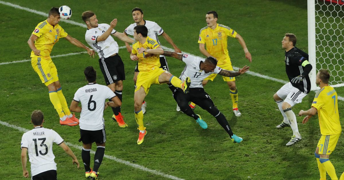 Сборная Украины проиграла со счетом 2:0