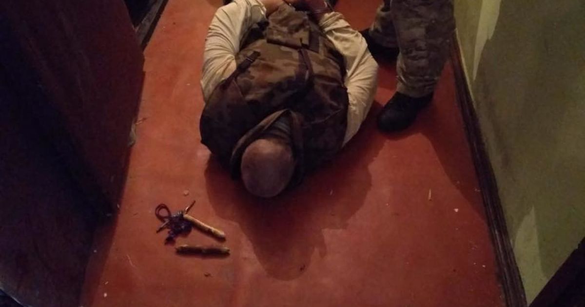 чоловік, який взяв у заручники власних дітей / © Полиция Киева / Facebook