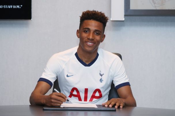  / © twitter.com/SpursOfficial