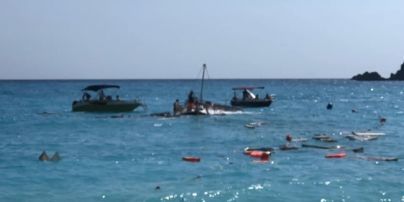 На турецькому курорті затонув катер з туристами: загинув 2-річний хлопчик