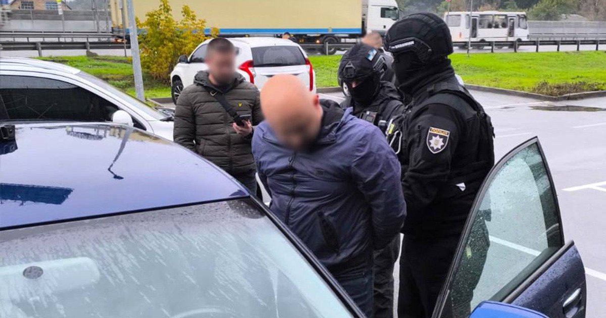 В Киеве задержан организатор схемы, по которой мужчин вывозили из Украины