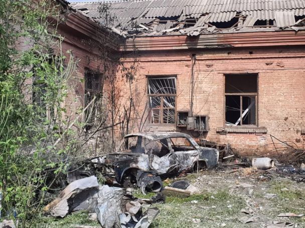 Пошкоджено багатоповерхівки та приватні будинки