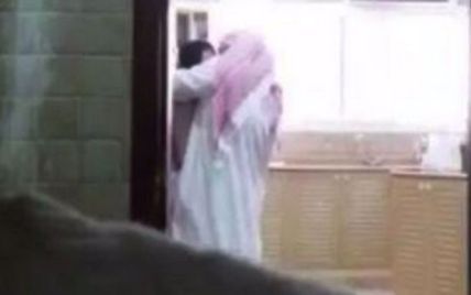 В Саудовской Аравии женщине грозит тюрьма из-за измены мужа