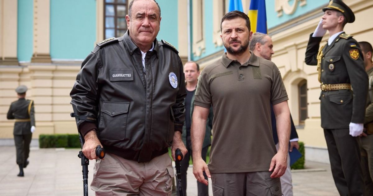 Візит президента Гватемали до України: підписали безвіз та розпочали торговельно-економічний діалог