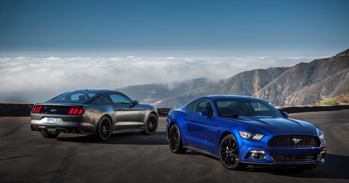 Ford Mustang стал самым продаваемым спорткаром в мире за 2015 год