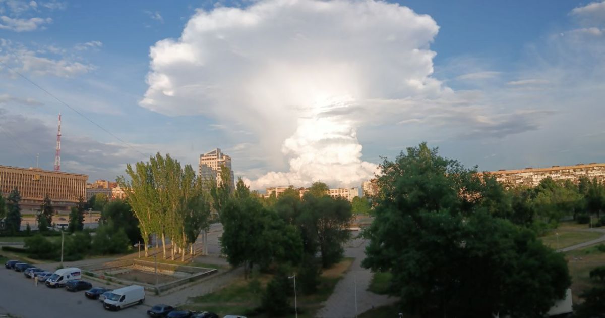 В Запорожье заметили необычное природное явление, которое может шокировать (фото)