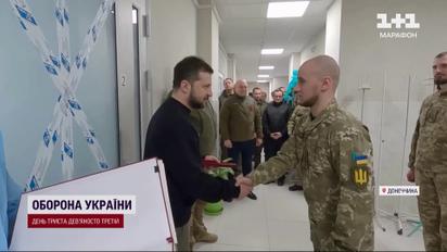 Награды под Бахмутом и награда в руки мэра Харькова: Как прошел "вояж" Зеленского на восток