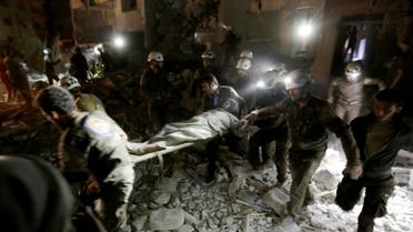 Наслідки авіаударів по сирійському місту Ідліб. / © Reuters