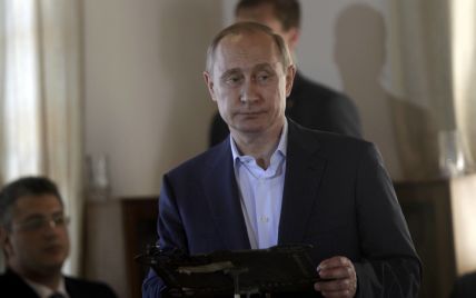 Путин впервые за четыре года собрался на съезд "Единой России"