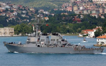 Росія пригрозила відповісти США на заходження американських есмінців до Чорного моря