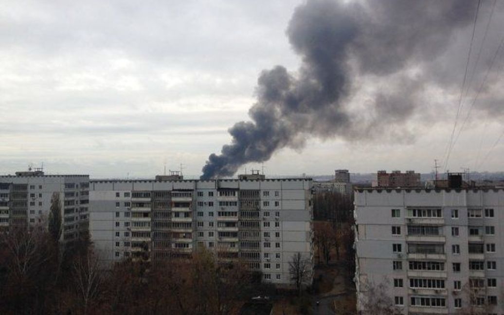 Пожежа на ринку "Барабашове" в Харкові / © Twitter/IT Sector Харків