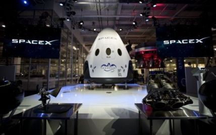 Как устроен космический корабль Dragon V2 от SpaceX. Инфографика