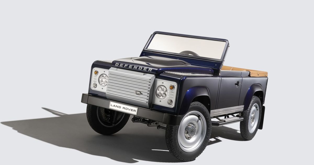Land Rover выпустил педальный Defender
