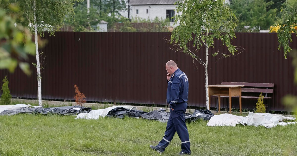 Очевидцы о трагедии в доме для престарелых: пожарные были без воды, а тела увозили грузовиком