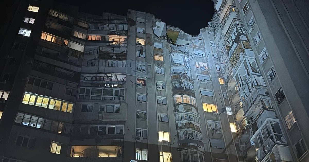 Двоє людей загинуло внаслідок атаки БпЛА на Одесу  --  ОВА