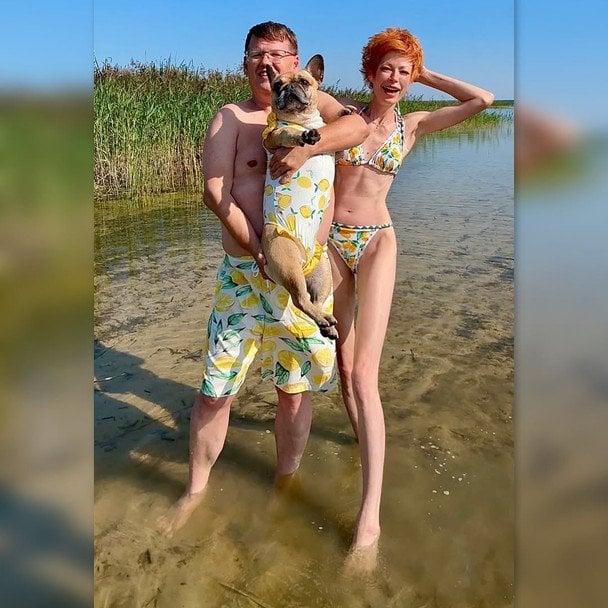 Олена-Христина Лебідь і Павло Розенко з домашнім улюбленцем / © instagram.com/elena_kristina_lebed