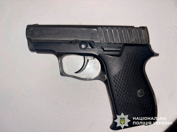 Травматичний пістолет / © Поліція Києва