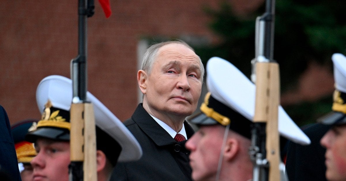Путін на параді 9 травня