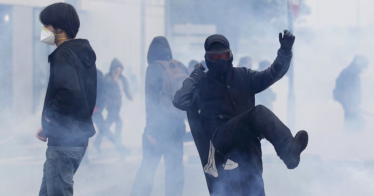 Протесты против трудовой реформы в Нанте.