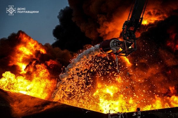 17 июля 2006 года. Российские войска нанесли удар по территории Полтавской области. В результате атаки на одном из промышленных объектов Полтавского района возник пожар.